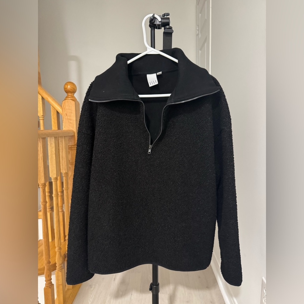 Elle Women's Black Zip-Up Jacket/ size Medium - Picture 3 of 11